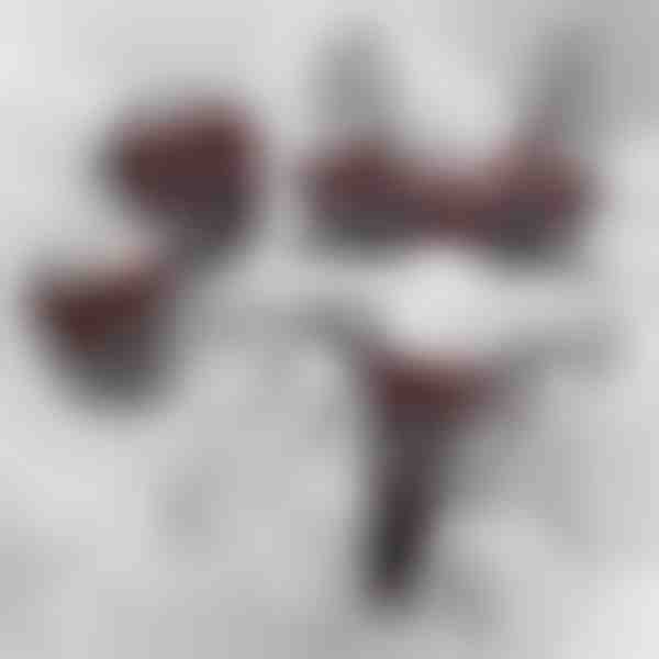 Секси комплект бельо с цветя | DESIRE