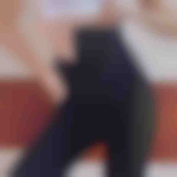 Оформящи клинове с висока талия | HIGHLEGS